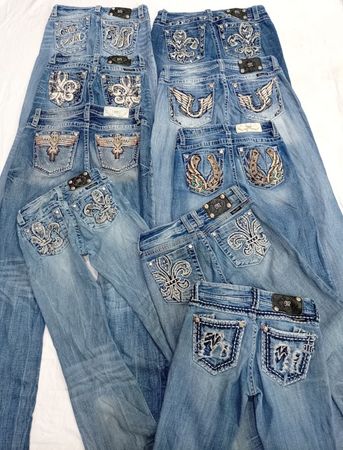CR7082 Vintage Miss Me Flare Jeans