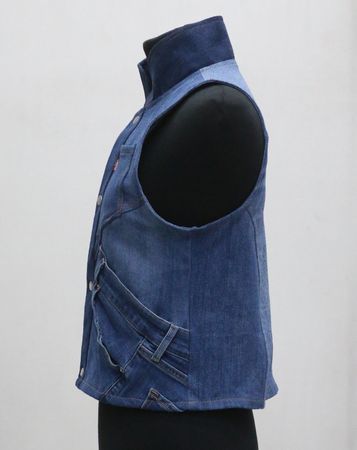 CR1427 Upcycled Structured Vest