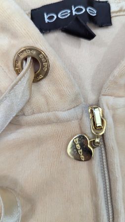 SD 368 | 14 PIECES FUR LINED MIX BRAND HOODIES