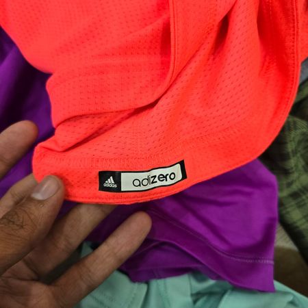 AV-1295 Adidas T-Shirts s/s