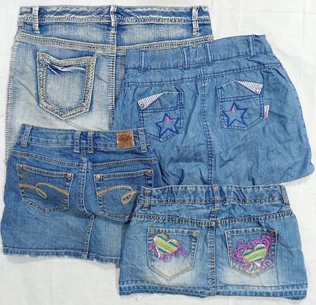 L127 Ladies Y2K Mini Skirts