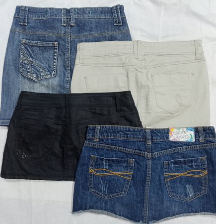 L129 Ladies Y2K Mini Skirts