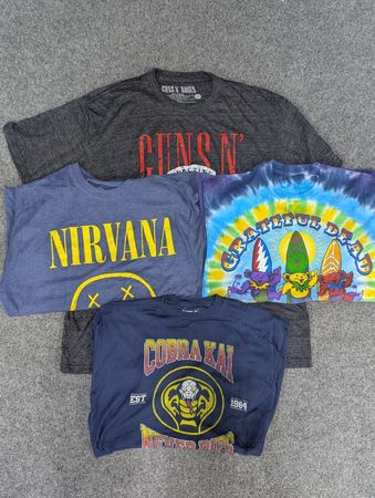 ZV2124 Music Print T-Shirts