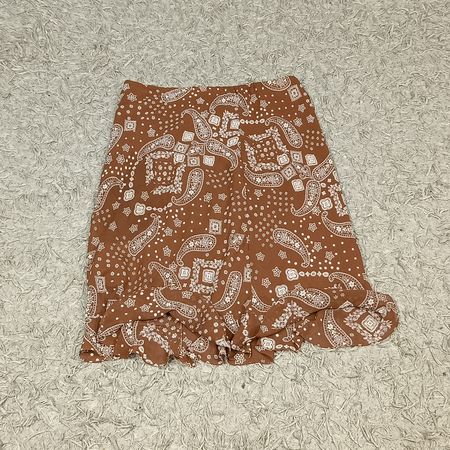 Y2K POLY SKIRTS (BROWN) - BUNDLE 06