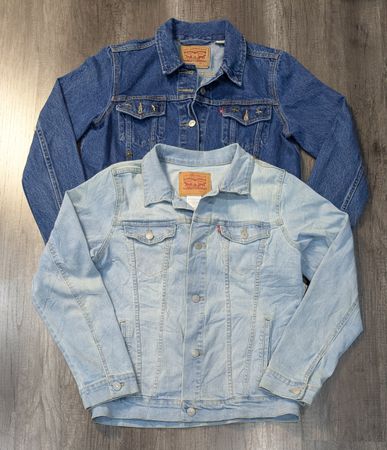 4638 - Levi's Denim Jackets