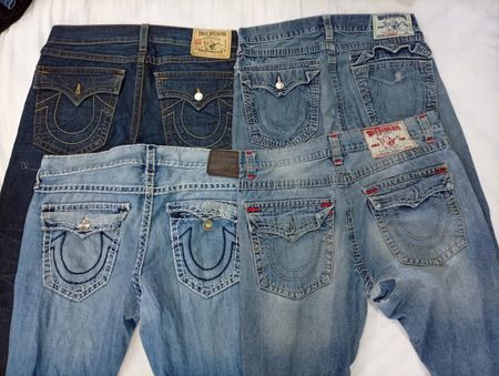 CR7127 True Religion Men’s Jeans