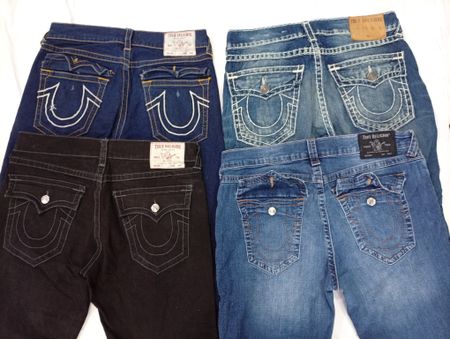 CR7128 True Religion Men’s Jeans