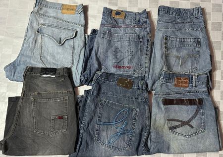 ED HARDY AND OTHER MIX BRANDS SHORTS (ID 1275)