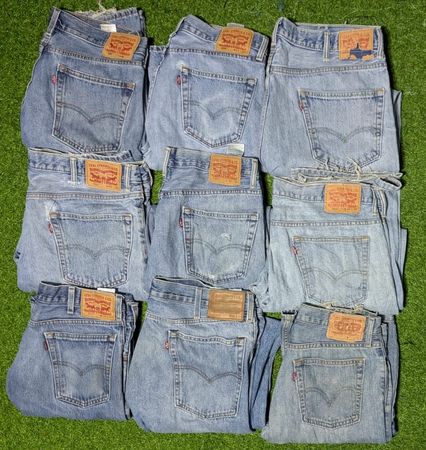 LEVI’S 550 , 527 , 517 JEANS (A 51)