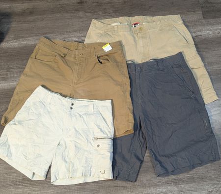 4670 - ColumbiaとThe North Faceのショーツ