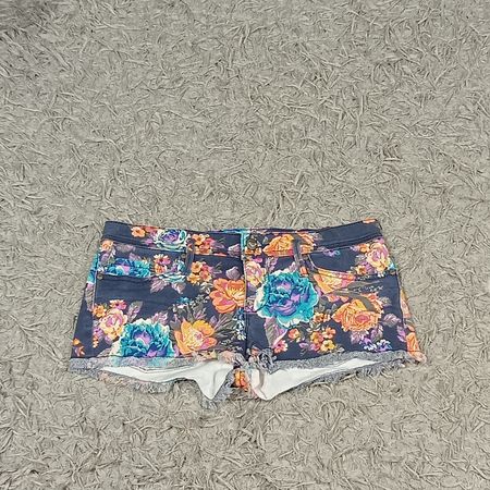 Y2K DENIM SHORTS - BUNDLE 02
