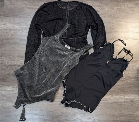 4739 - Y2K Style Bodysuit