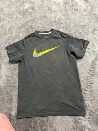 NIKE T SHIRTS