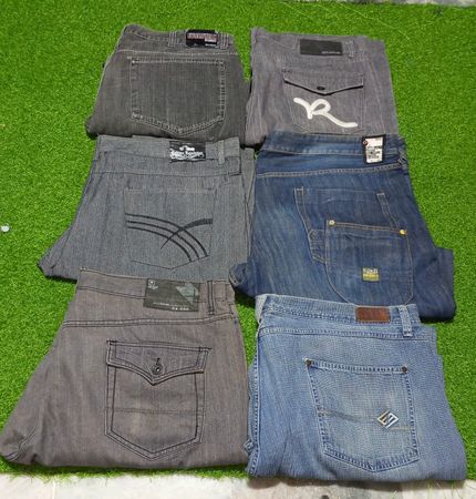 ROCAWEAR JEANS (A 54)