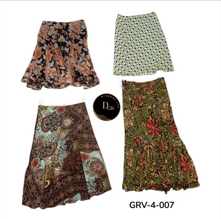 Trendy Y2K Poly Skirt – Must-Have Vintage Look (GRV-4-007)