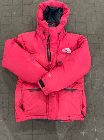The North face puffers jacket 5 pieces