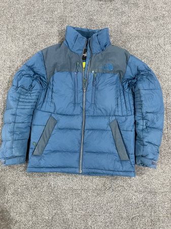The North face puffers jacket 5 pieces