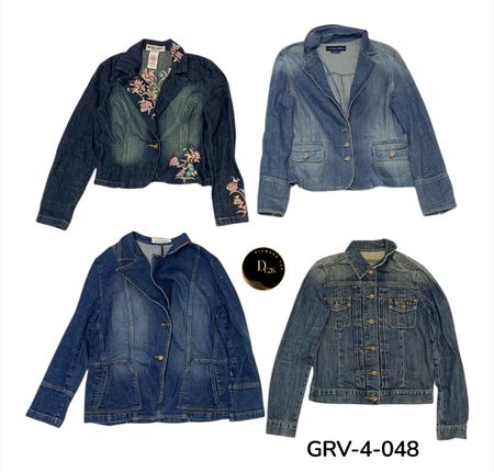 Y2K Inspired Denim Jacket – Timeless Vintage Look (GRV—048)