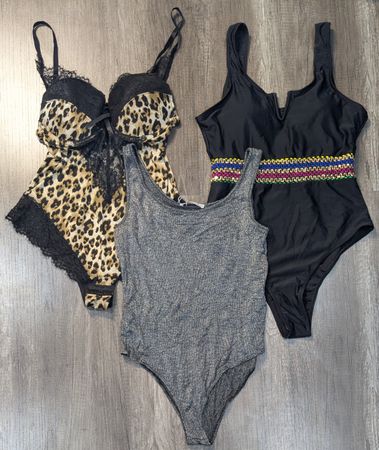 4826 - Y2K Style Body suit