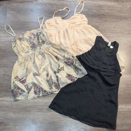 4831 - Y2K Style Cami Tops