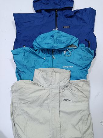 Patagonia/Marmot windbreaker jacket 12Pcs (RV # 485)