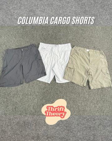 Columbia Cargo Shorts - (03/04)