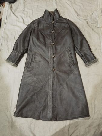 Sheep skin coat leader finishing