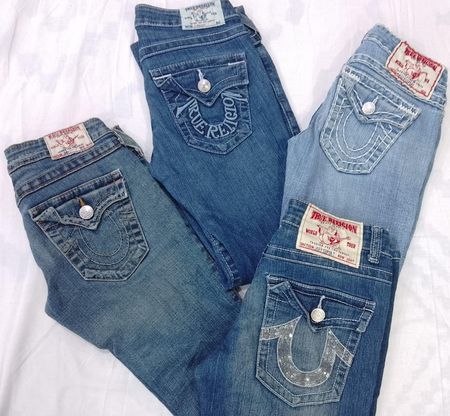CR7232 Vintage True Religion Flare & Straight Jeans