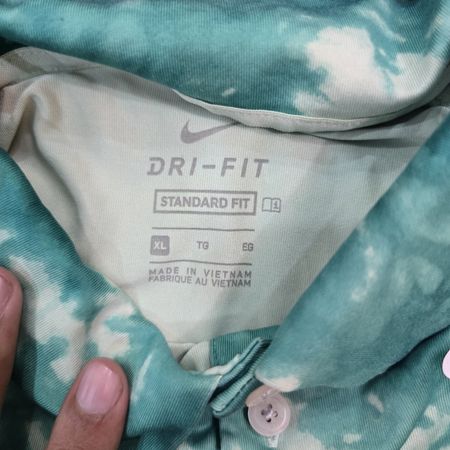 AV-1327 Nike T-Shirts s/s