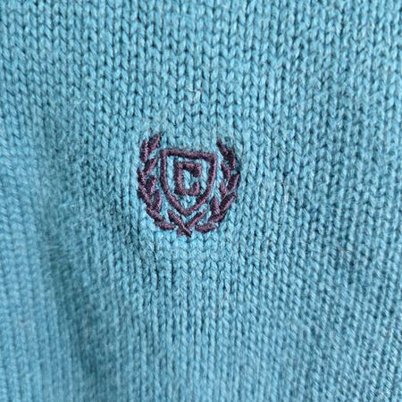 AV-1339 Chaps Sweaters