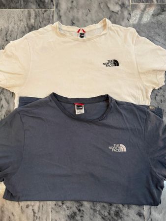 The North face t shirt