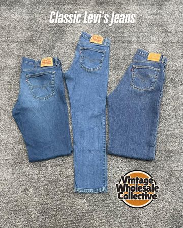 Classic Levi’s Jeans - (05/04)