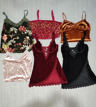 #16 Tops de Cami de Terciopelo