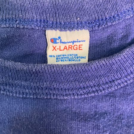 AVG-0403 Champion T-Shirts