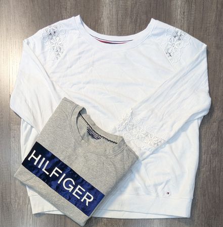 4903 - Tommy Hilfiger Sweatshirt and ¼ Zip