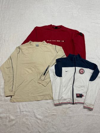 vintage nike sweatshirt