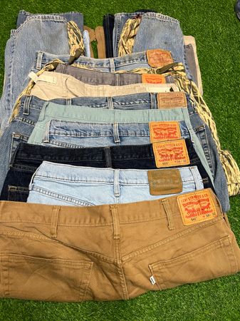 Men’s Denim Jeans Levi’s 501 included: 10pcs (Z-7)