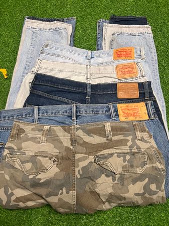 Men’s Jeans & Pants Wrangler/Levis with 501: 5pcs (Z-10)