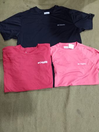 T-shirt Columbia