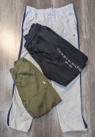 4934 - Ralph Lauren et Tommy Hilfiger Pantalons