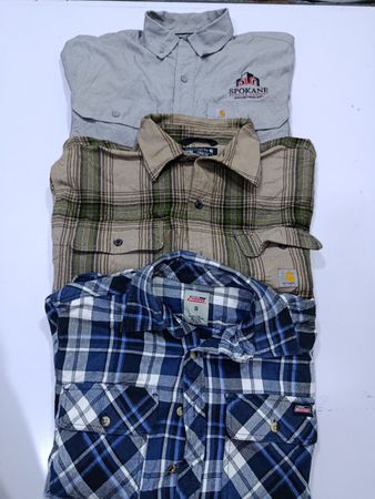 Carhartt/Dickies Shirts 16Pcs (RV # 539)