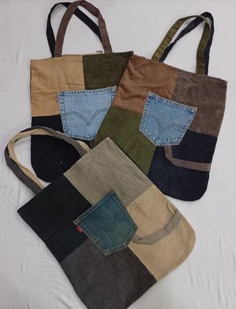 CR7358 Upcycled Levi’s Bags with Pockets