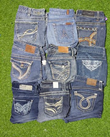 RUE 21 AND OTHER MIX BRANDS MINI SHORTS (C 016)