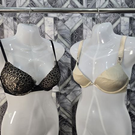 AV-0753 Victoria’s Secret bras