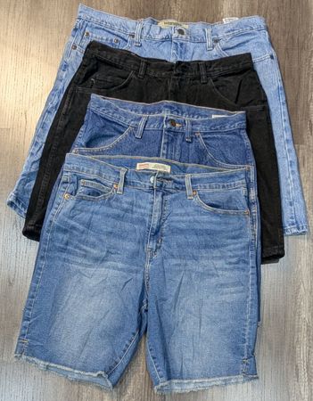4973 - Levi's, Wrangler, Signature, Lee Denim Jeans