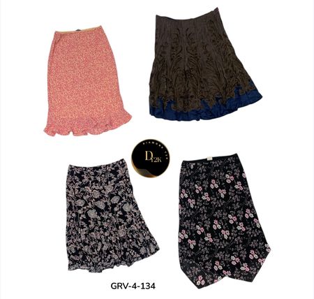 Aesthetic Poly Skirt – Minimal & Fashion-Forward (GRV-4-134)