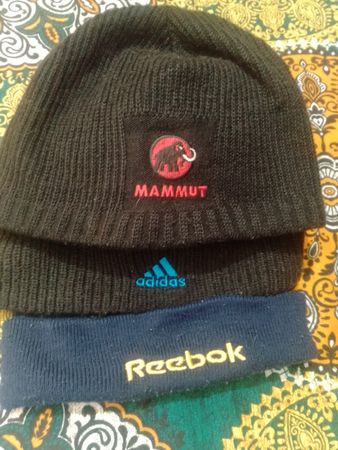 Mixed brands beanies