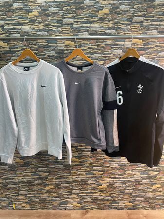 AV-1406 Nike Sweatshirts & Hoodies