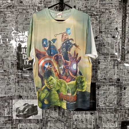 AVENGERS T-SHIRTS - BUNDLE 01
