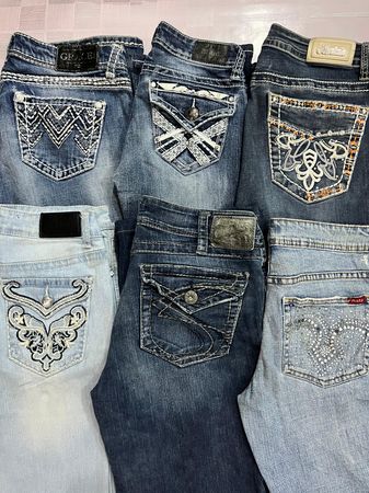 R499 Y2k Embellished & Embroidered Flared Jeans